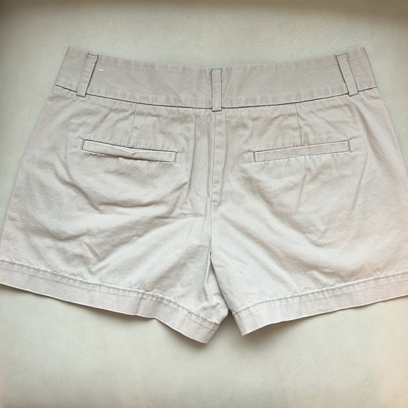 LOFT short- size 0, khaki - Picture 3 of 4